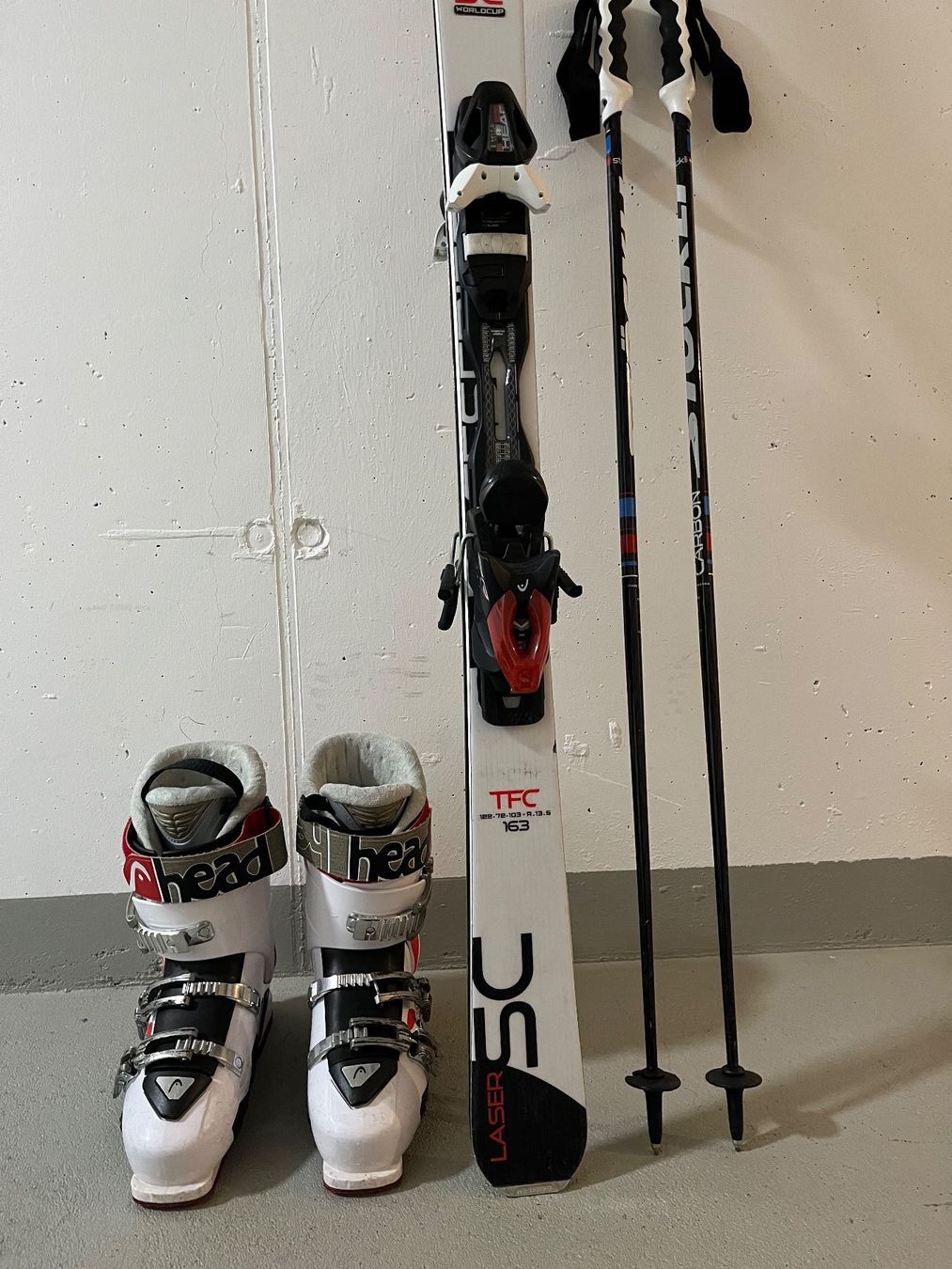 Stöckli Skis: Skiausrüstung – D'occasion à Chur par fel_g925