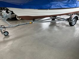 STÜSSI B500 Bootsanhänger