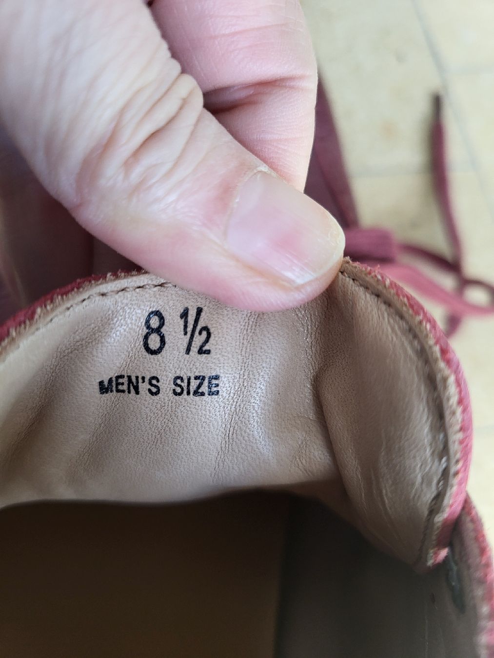 Hogan Scarpe da uomo: Hogan Sneakers – Usato da Zweisimmen venduto da Adorable 7