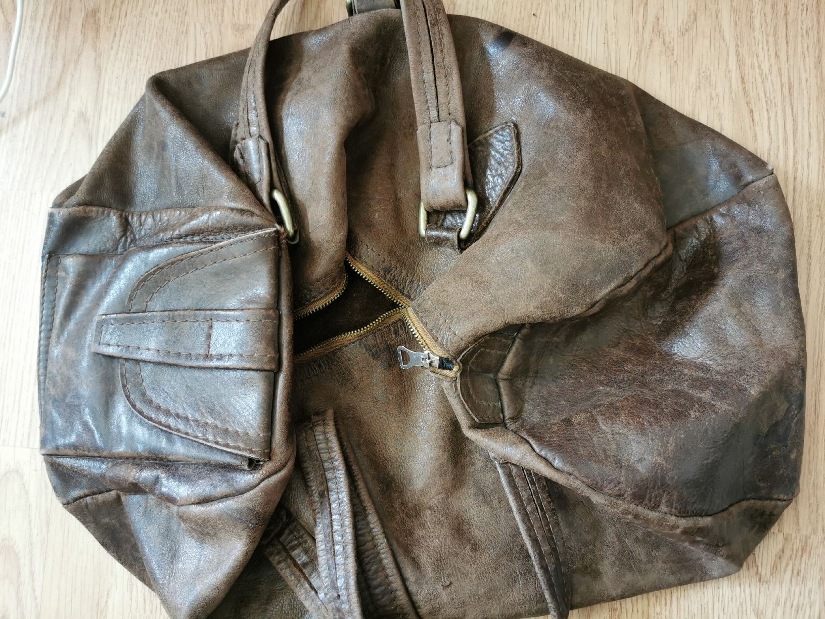Taschen: Leder Tasche – Gebraucht aus Schlieren von vlalif 3