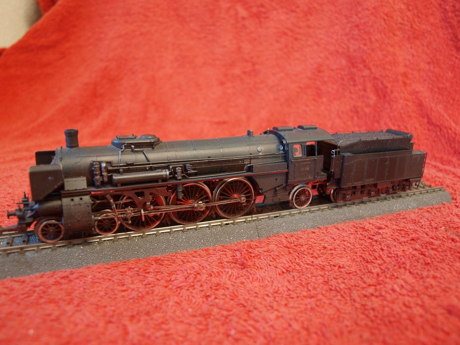 Modellini di ferrovie: DB18316 Dampflok Wechselstrom  spur H0 von ???    Gebraucht – Usato da Aarau venduto da Marcele0