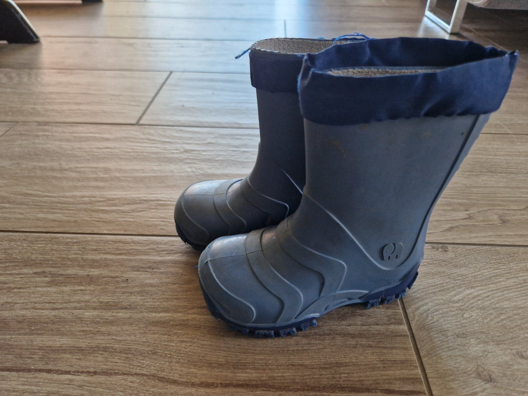 Elefanten Scarpe per ragazzi: Stiefel Gr. 22 – Usato da Niederhünigen venduto da SnowboardJu