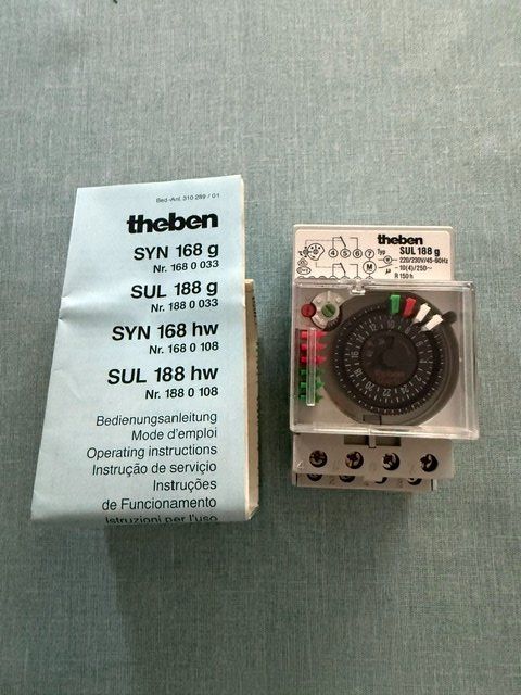 Interruttori: Theben SUL 188 g – Nuovo (secondo la descrizione) da Lyss venduto da tsawo 1