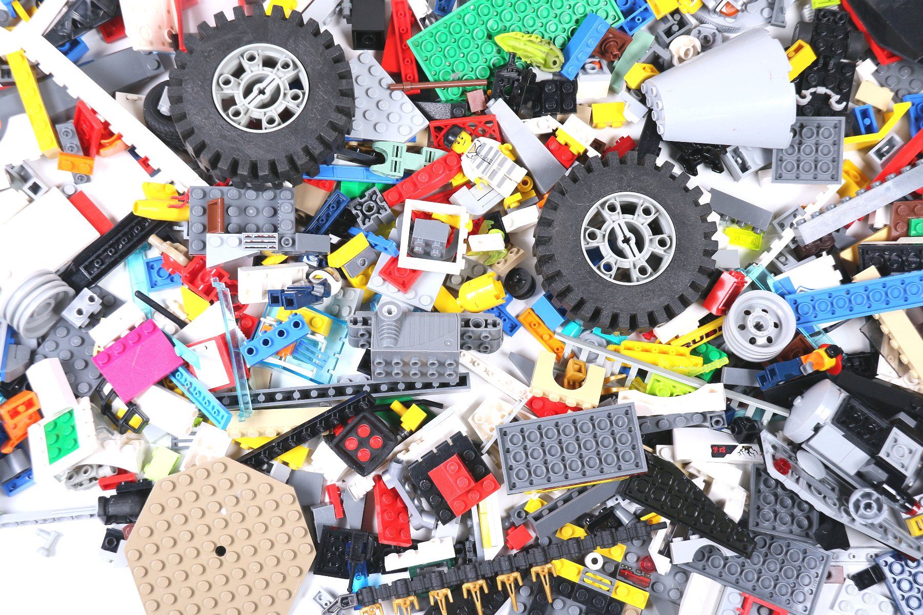 Lego Kit di costruzioni: 1.5 kg. Legoteile mit Minifiguren – Usato da Hettlingen venduto da Scholi99 1