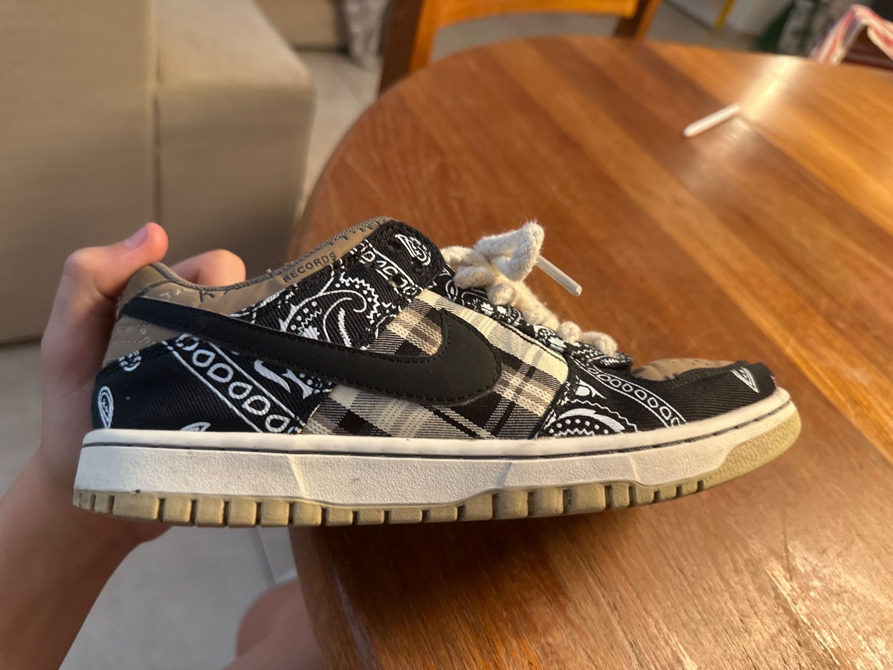 Nike Chaussures hommes: Nike Dunk Low Travis Scott Sneakers – D'occasion à Hittnau par Theoldwise 5