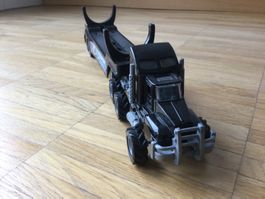 Lastwagen mit Anhänger Spielzeug