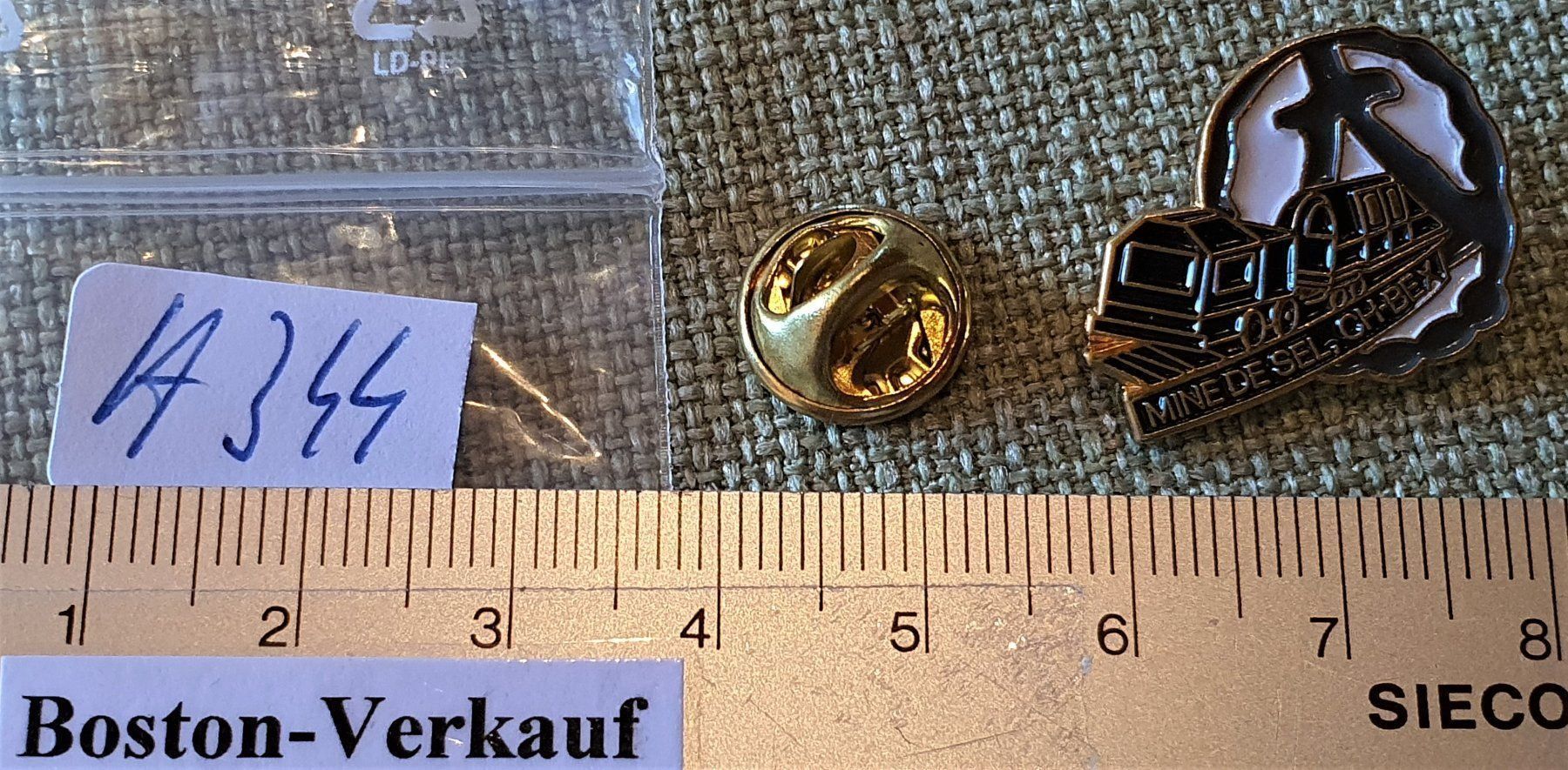 Placchette & Badge: H344 - Pin Eisenbahn Mine de Sel CH, BEX – Usato da Reinach BL venduto da Boston-Verkauf 1