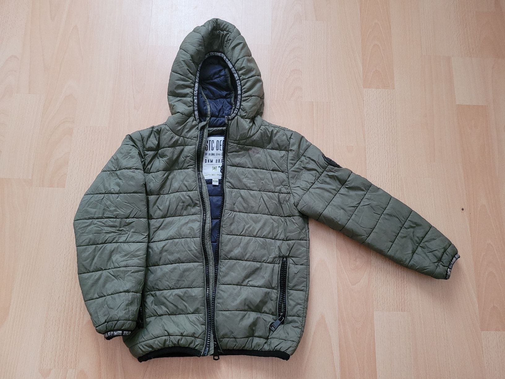 Giacche & Cappotti: Jacke gr. 104/110 – Usato da Inwil venduto da Flower2325