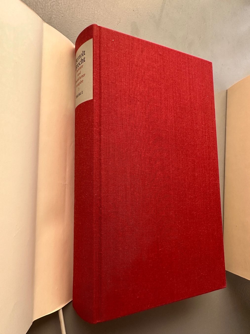 Bücher: Bertolt Brecht: Stücke 1-10 in elf Bänden. – Gebraucht aus Zürich von allp 2