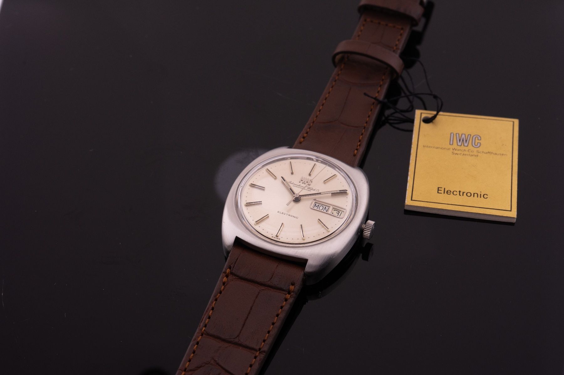 IWC Montres: IWC Electronic Stimmgabeluhr Ref. 3602 – D'occasion à Rafz par KittyKallen17 1