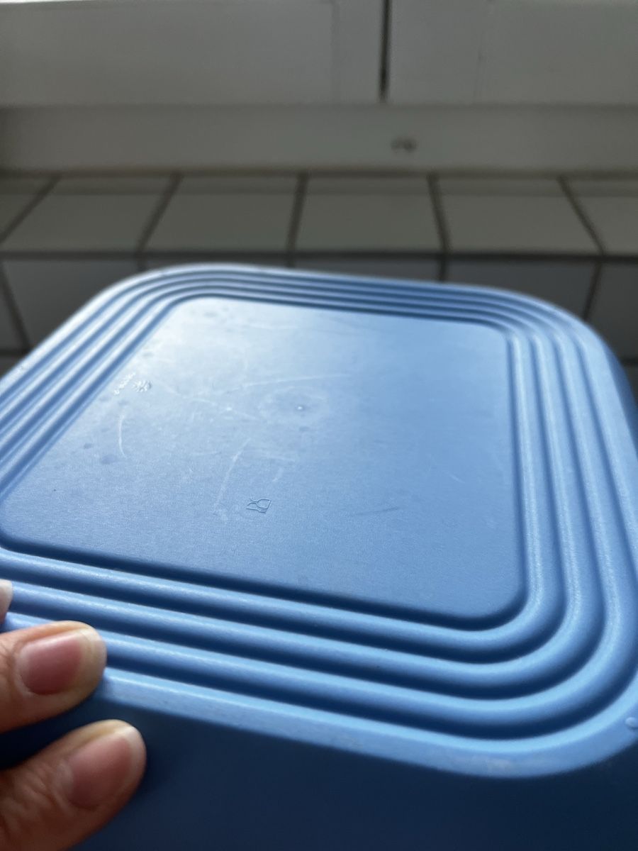 Tupperware Behälter & Ähnliches: Original Tupperware Boxen 22x22x6cm – Gebraucht aus Toffen von Vanessa_Germann 2