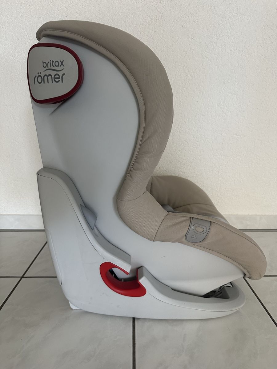 Britax Römer Auto-Kindersitze: Neuwertiger Kindersitz Britax King 2 / ATS / LS – Neu (gemäss Beschreibung) aus Ipsach von tinnel01 2