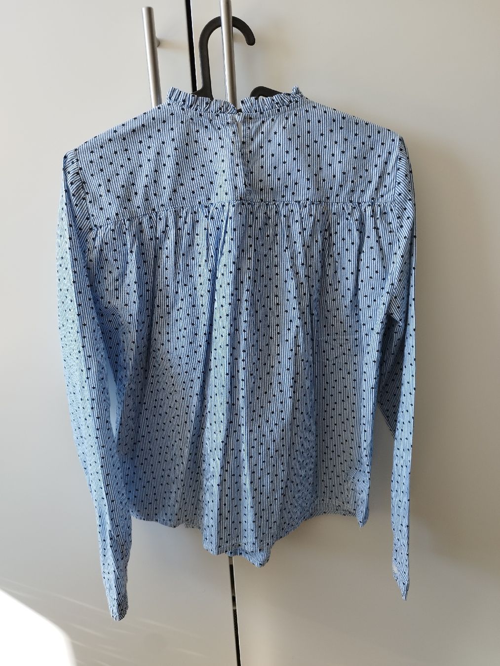 Only Blusen: Damen Bluse blau / weiss gestreift mit Sternchen / Gr. 36 – Neu (gemäss Beschreibung) aus Bremgarten AG von Annikaouh 1