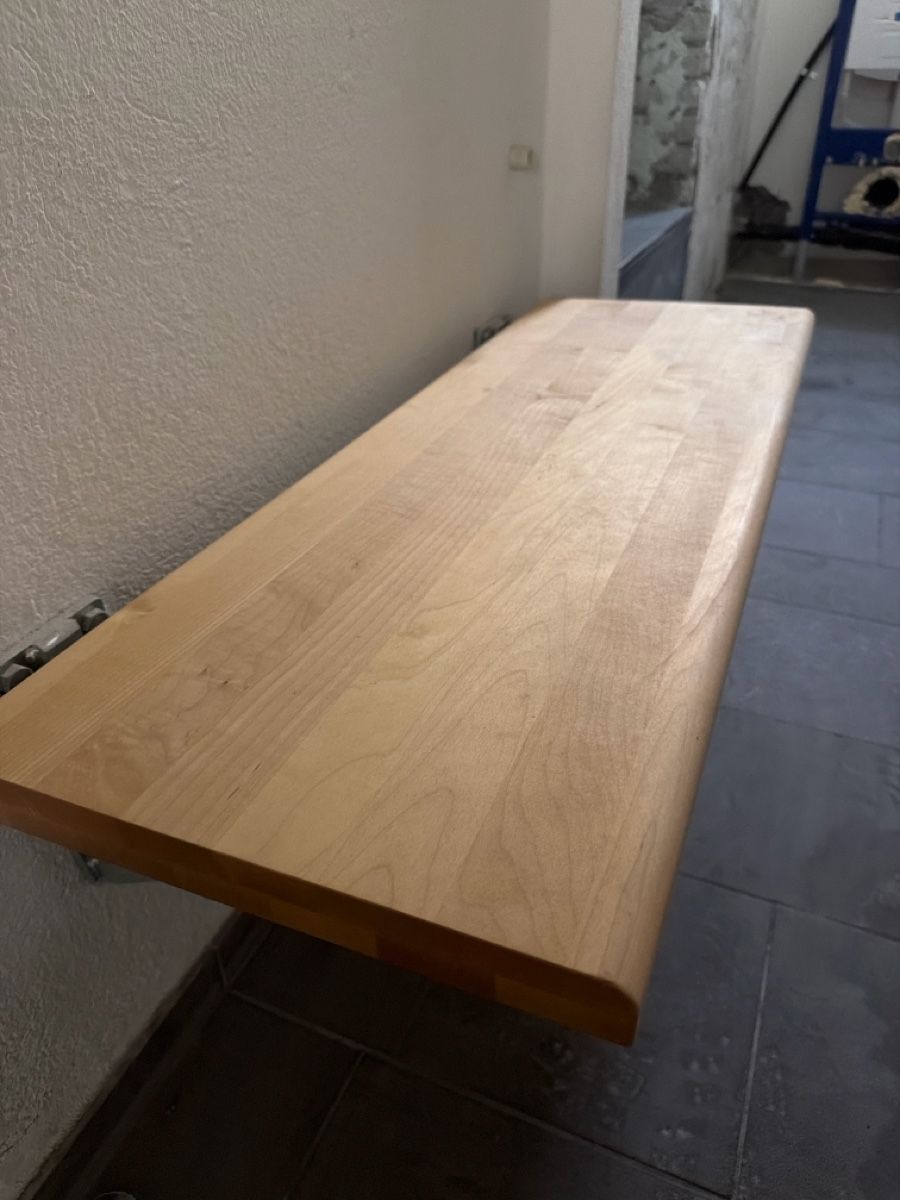 Panchine: Klapp Sitz oder Tisch  Wandmontage Holz massiv – Usato da Zürich venduto da joyfulgrace