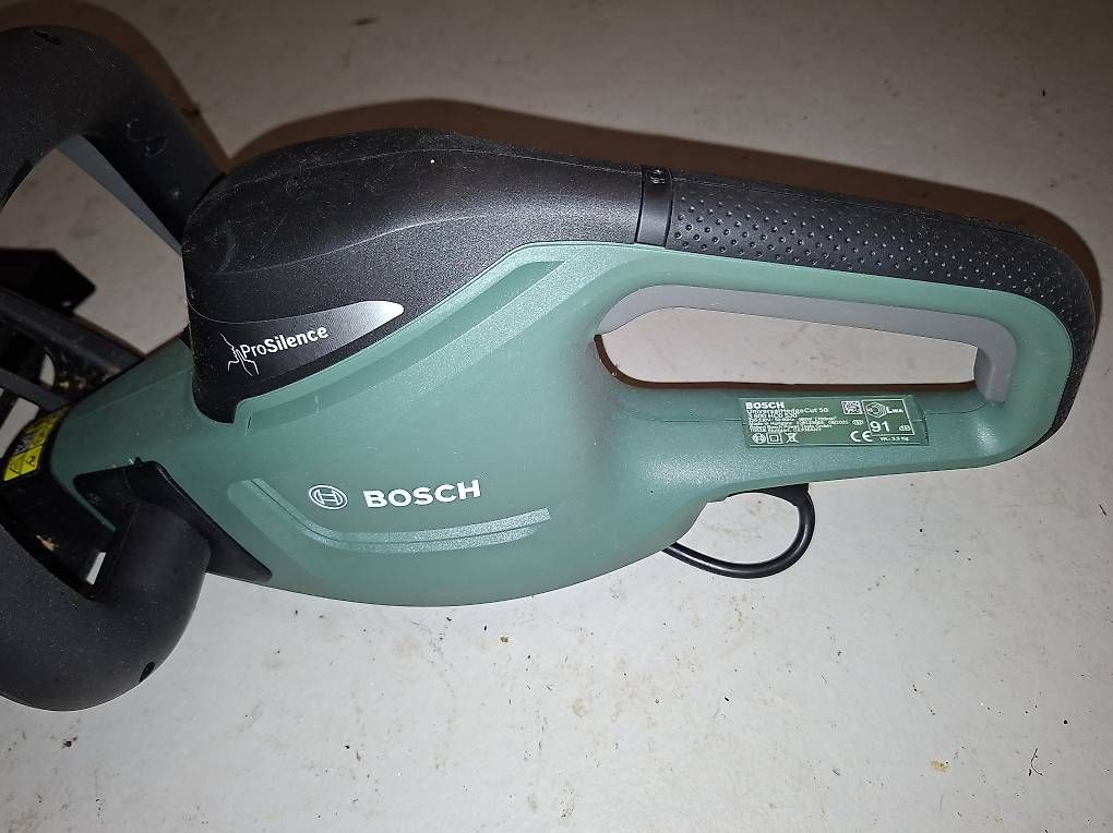 Tutti gli attrezzi: Bosch Heckenschere – Usato da Schönenwerd venduto da Dolodusch50