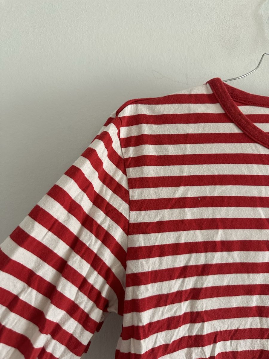 Monki Pulls & Sweat-shirts: Pull à rayures rouge et blanche  – D'occasion à Yverdon-les-Bains par Laureetlargent 2