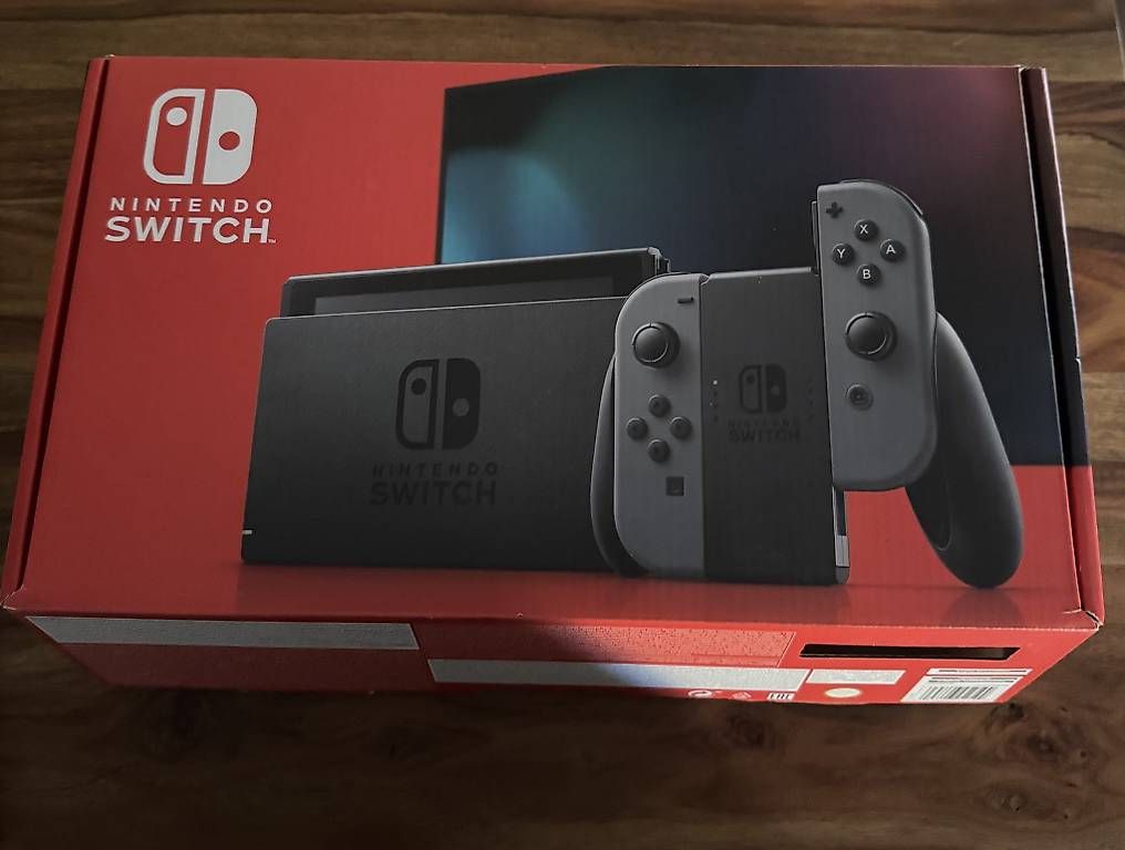 Nintendo Consoles: Nintendo Switch Konsole – D'occasion à Dübendorf par Tiri123 2