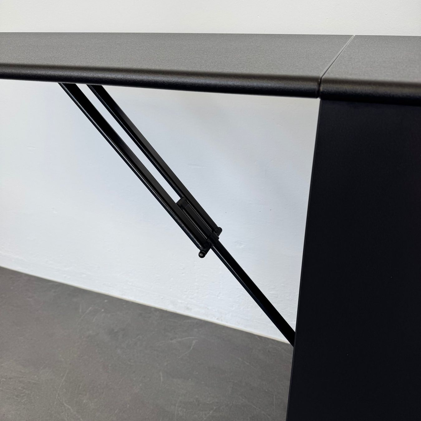 Armadi: Top Design Exclusiv Mobile Bartheke max 3800 mm breit – Usato da Schönenwerd venduto da mcofficeshop 6
