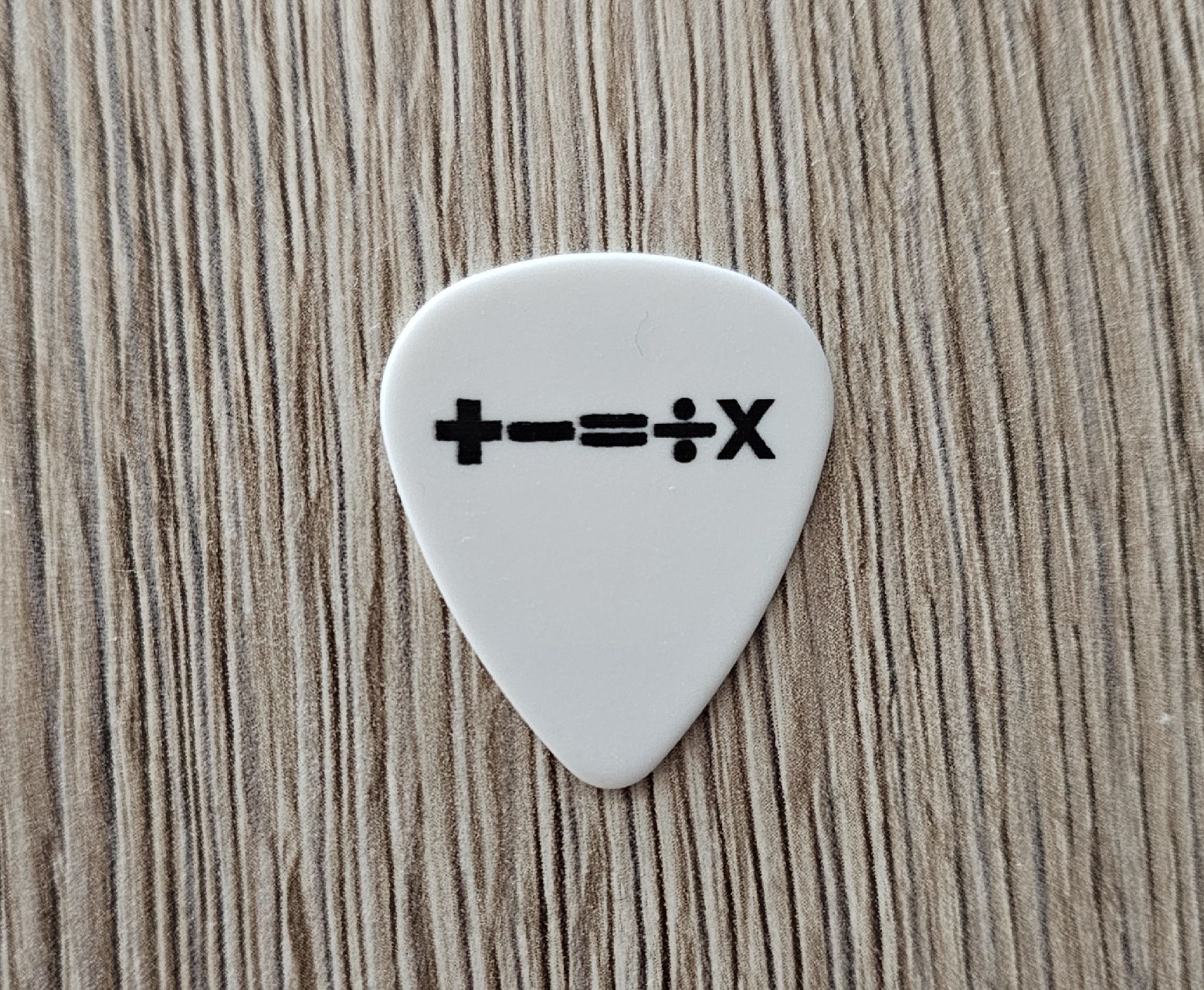 Strumenti musicali: Ed Sheeran Stage Guitar pick / Plektrum – Usato da Biel/Bienne venduto da Samos86 1