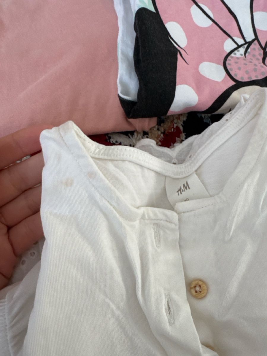 Lotti & Set di vestiti: Gratis-Kleiderpaket Mädels Gr. 92/98, -110 – Usato da Sursee venduto da Alyel 1