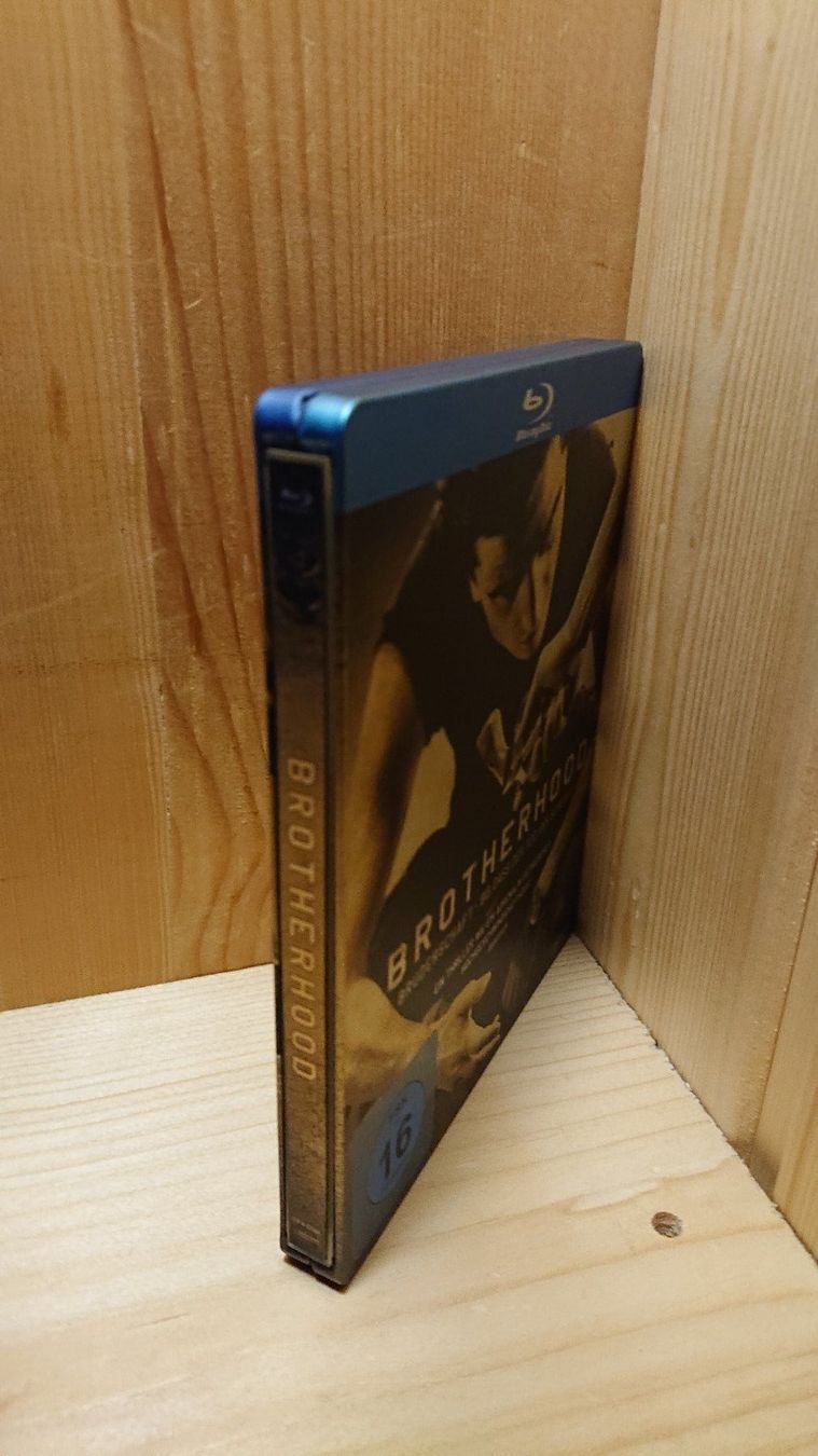 Alle DVDs: BROTHERHOOD Blu-Ray Steelbook – Gebraucht aus Wilderswil von Exebub 3