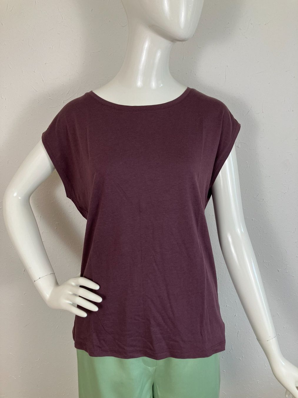 Armedangels T-shirts: Armedangels T-Shirt Gr.M – D'occasion à Laupen ZH par kar_lfz6