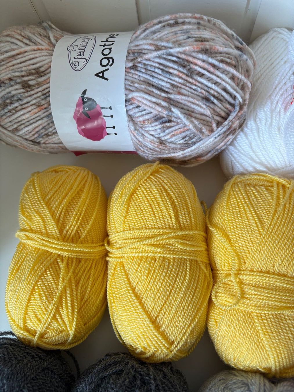 Wolle: Lot de 1150g laines diverses – Gebraucht aus Vallorbe von Savannah03 3