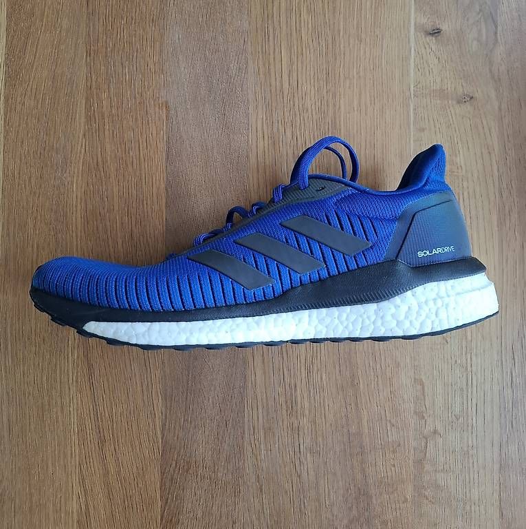 Scarpe da uomo: Chaussures de running Adidas solardrive taille 45.5 – Usato da Vuadens venduto da luc_l7p7 3