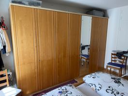 Schrank Buche Nachbildung 6 Türen mit Spiegel