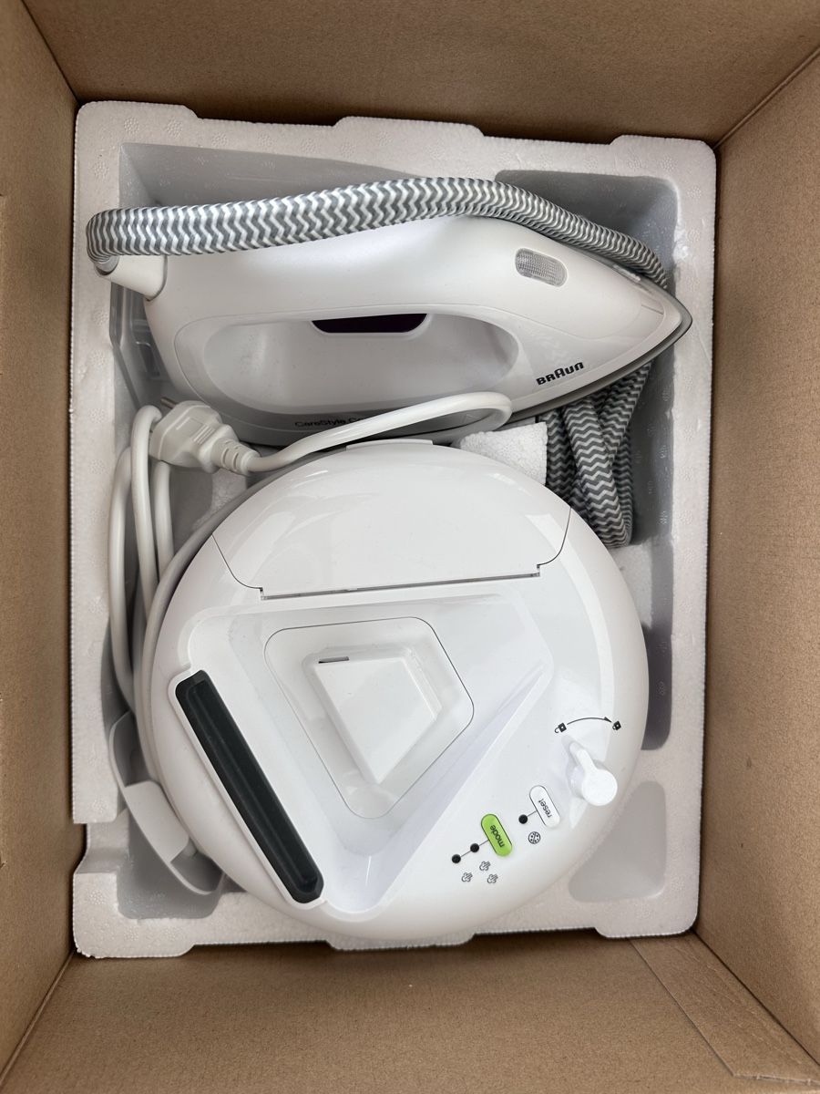 Braun Ferri da stiro: Braun Dampfbügelstation CareStyle Compact – Usato da Eschenbach SG venduto da mo_lucky 4