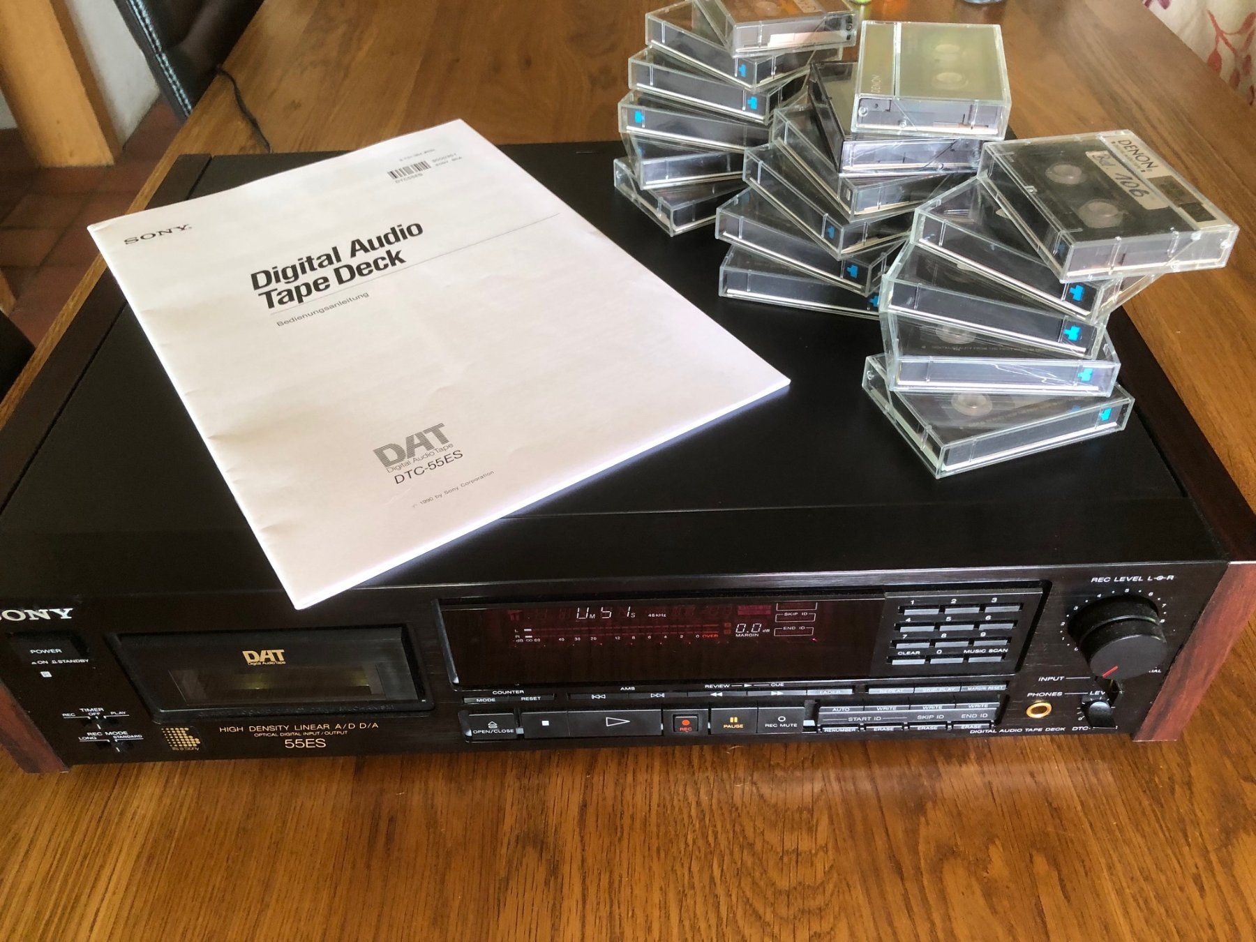 Sony Registratori: Sony Digital Audio Tape Deck DTC-55ES – Usato da Gossau ZH venduto da Musicman1 1