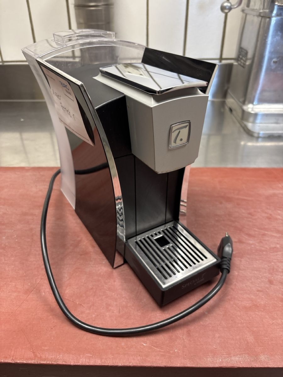 Appareils de cuisine: Special T. Maschine  – D'occasion à Kaiserstuhl AG par mar_5k9x