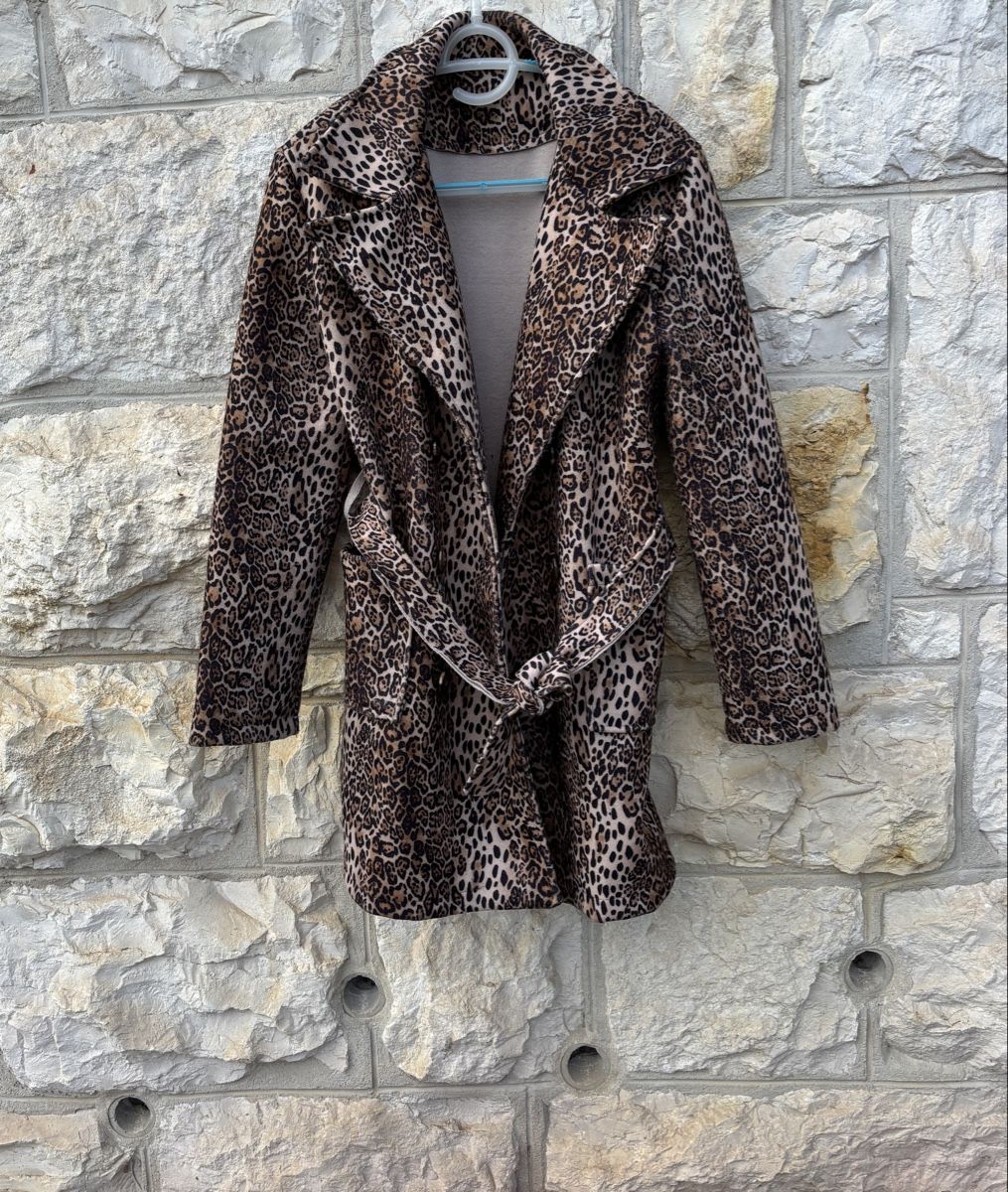 Manteaux: Manteau – D'occasion à Delémont par Vendeur_3