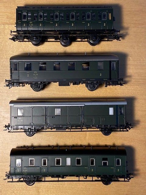 Märklin Modellini di ferrovie: Märklin 43971 -  50 Jahre CFL – Nuovo e nell'imballaggio originale da Adelboden venduto da diana_ch 1