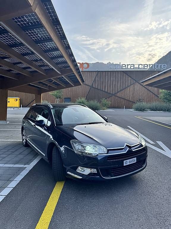 Citroën Automobili: Citroën c5 3.0 hdi 2010 – Usato da Roche VD venduto da Adri_04ks