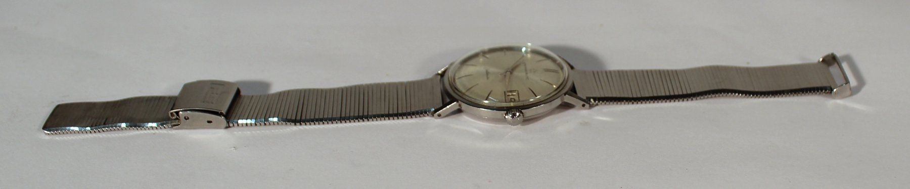 Eterna Orologi: Eterna Matic Centenaire Automatic Datum Melanaiseband Stahl – Usato da Zürich venduto da Auctionata 9