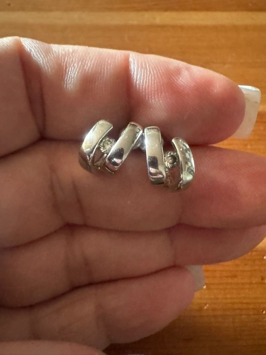 Boucles d'oreille: Verkaufe Ohrringe  – D'occasion à Basel par Ajscha7o1 1