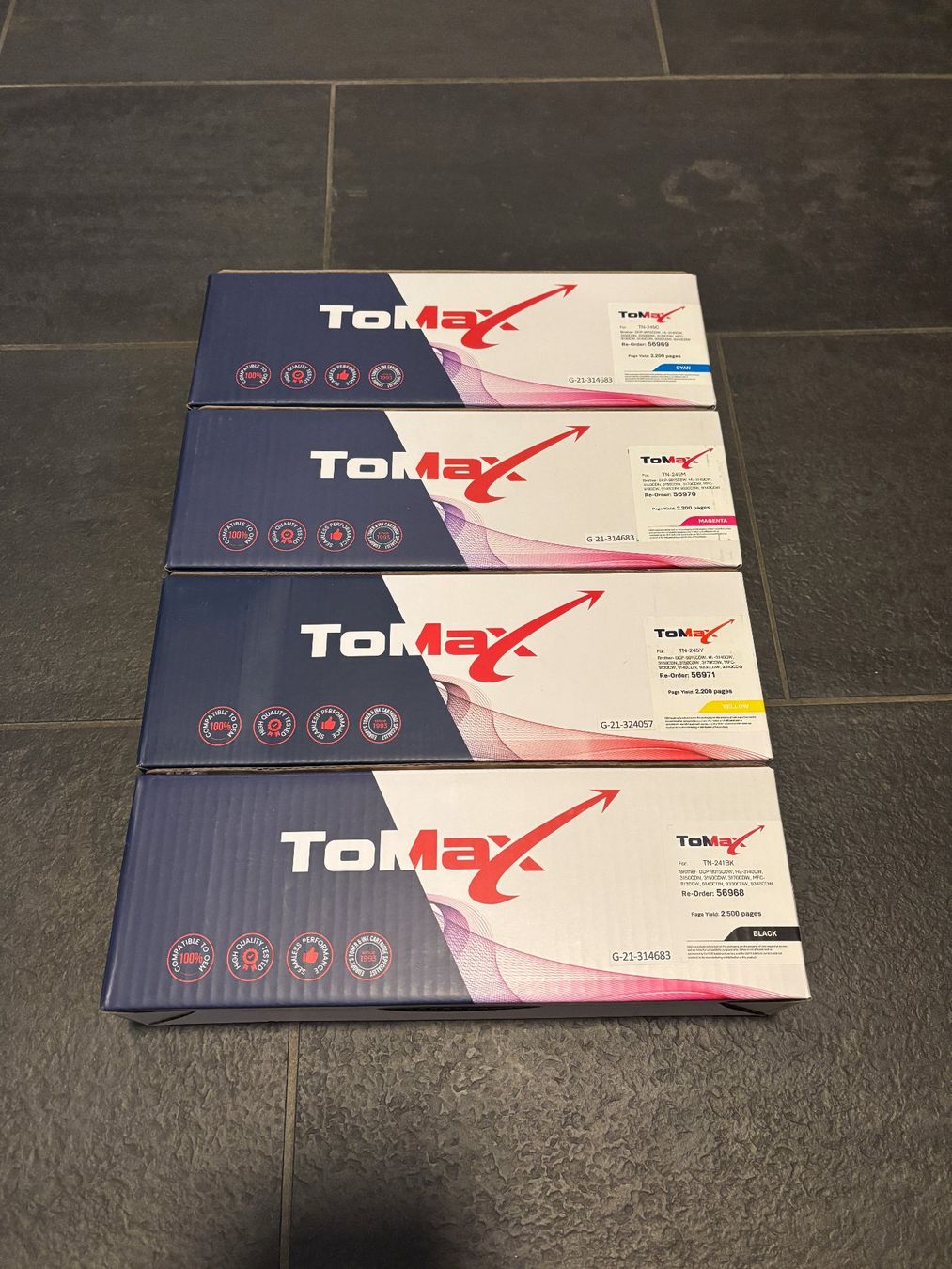 Cartucce per stampanti & toner: Drucker Toner Premium Multipack BLK/CY/MA/YE – Nuovo e nell'imballaggio originale da Lugnorre venduto da serge.morgenegg