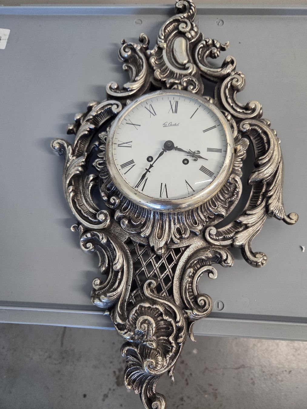 Orologi da terra & Orologi da parete: Wanduhr Le Castel  – Usato da Dietikon venduto da Allegra34 5