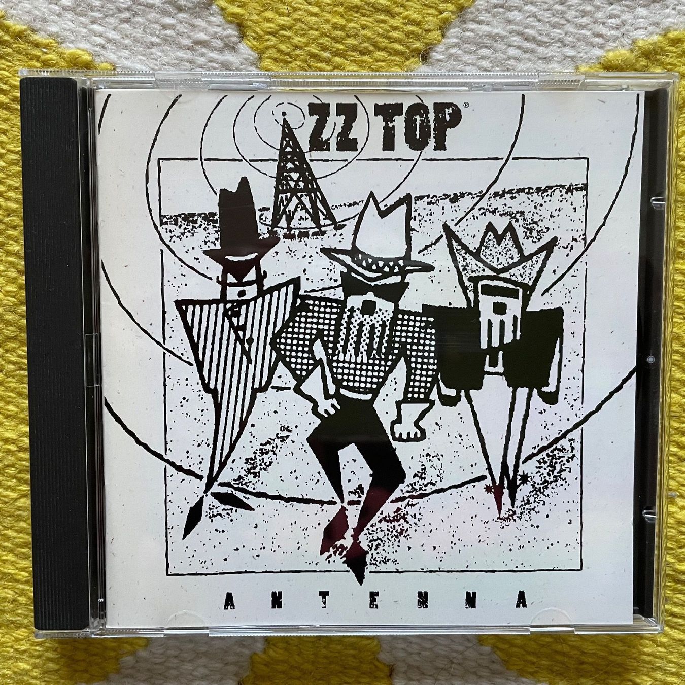 CD: ZZ TOP-ANTENNA – Usato da Rorschacherberg venduto da CD-Roli