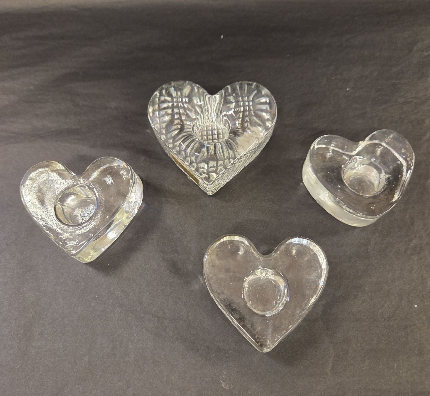 Portacandele: 4 Glas Herz Set, Kerzenhalter  – Usato da Lupfig venduto da olivenbaeumli