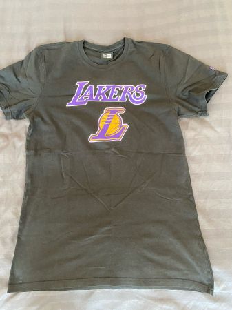 T-shirt New Era lakers  (M)