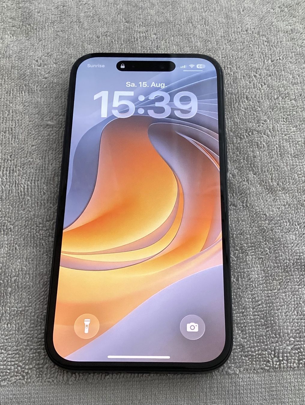 apple-iphone-15-128-gb-black-wie-neu-neu-gem-ss-beschreibung-in