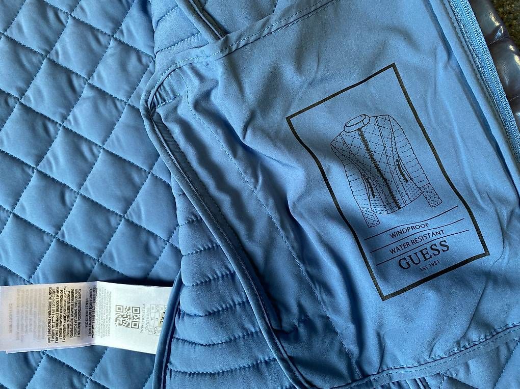 Jacken: Guess Jacke – Gebraucht aus St. Gallen von Konstanza 4