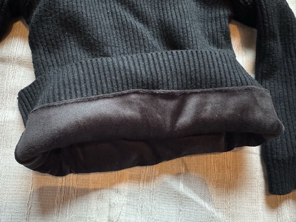 Maglioni & Felpe: Kinder Warm gefütterter Winter-Pullover, Schwarz, Grösse 92 – Usato da Nottwil venduto da sukkus.ch 1
