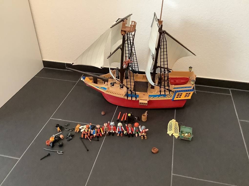 Giocattoli: Playmobil Schif gross – Usato da Laufen venduto da ver_r2ym 1