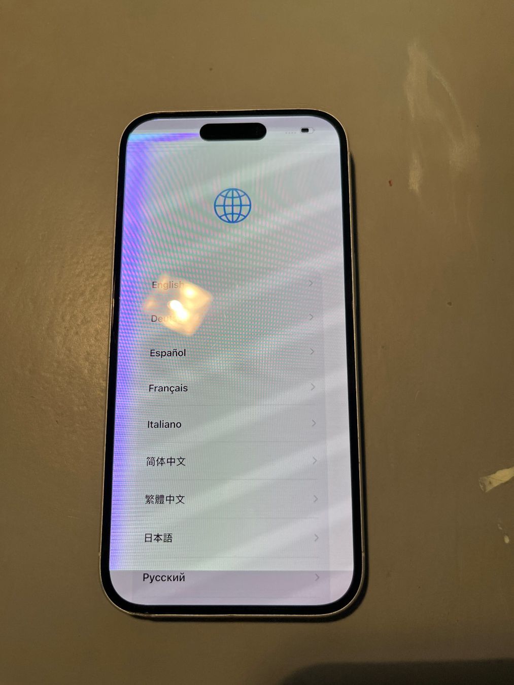 Apple Portables: iPhone 16, 128GB, weiss, defekt – D'occasion à Zürich par Mderron 5