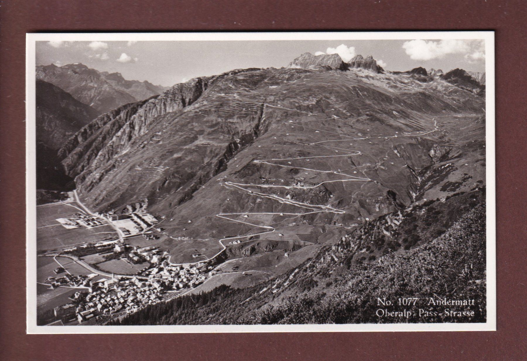 Cartoline postali: ANDERMATT - Oberalp-Pass-Strasse – Usato da Pully venduto da nicecards