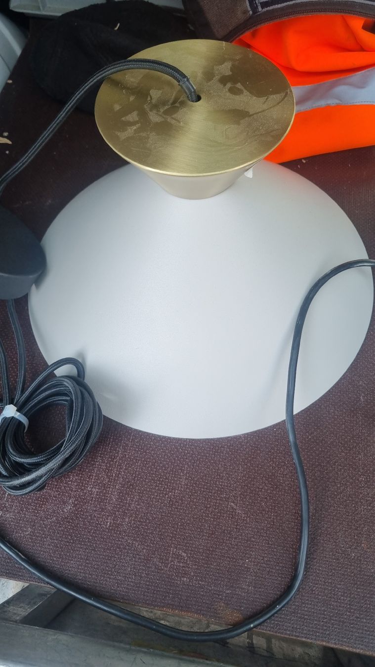 Lampes: Moderne Hängelampe – D'occasion à Riedikon par spr_8rsn