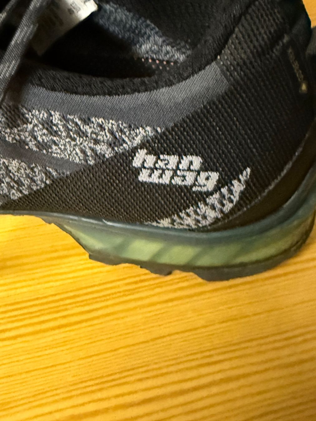 Scarpe da uomo: Wanderschuhe Gorotex / Gr.40 – Usato da Luzern venduto da Myndli 1